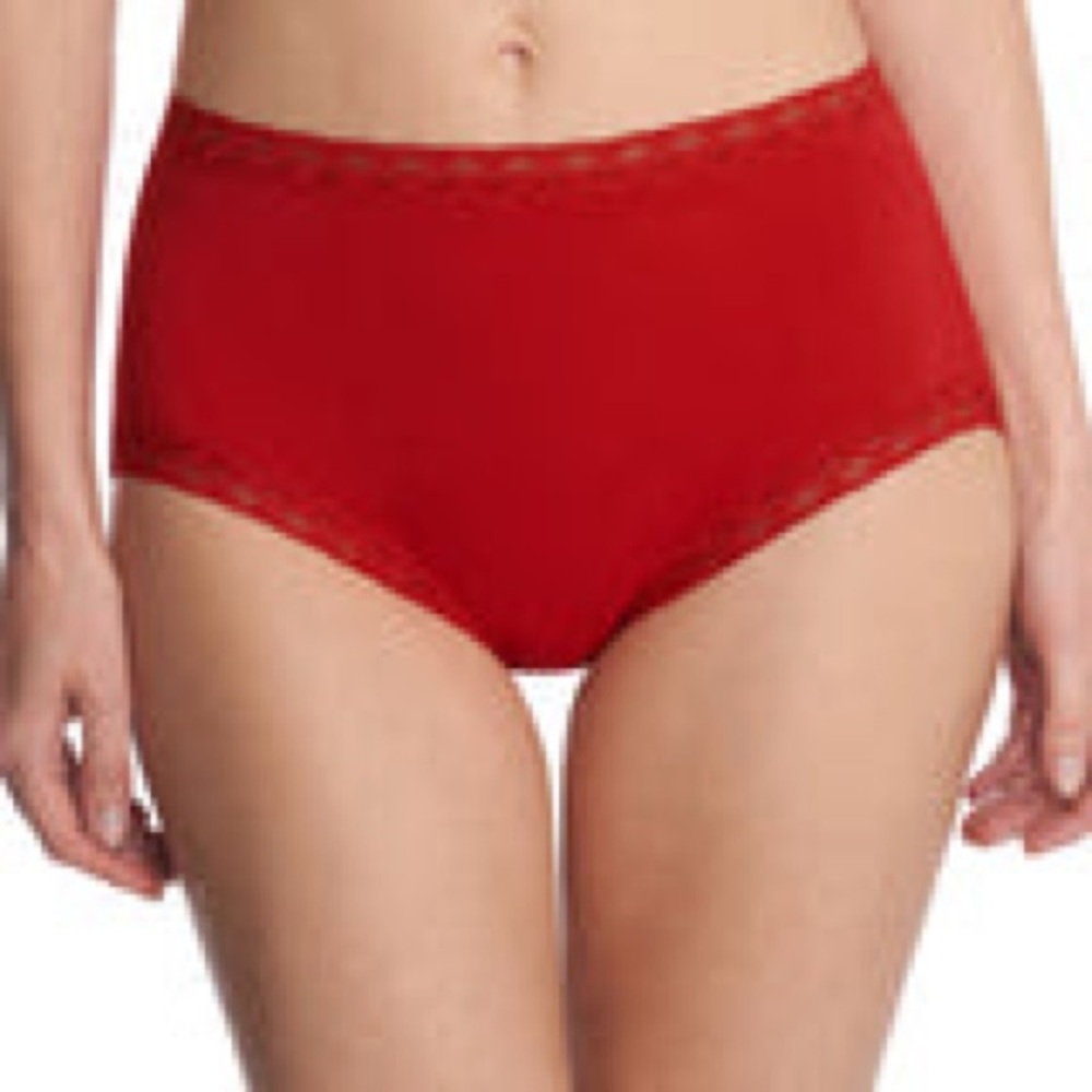 NEW Natori Women's Red Lace Trim Briefs